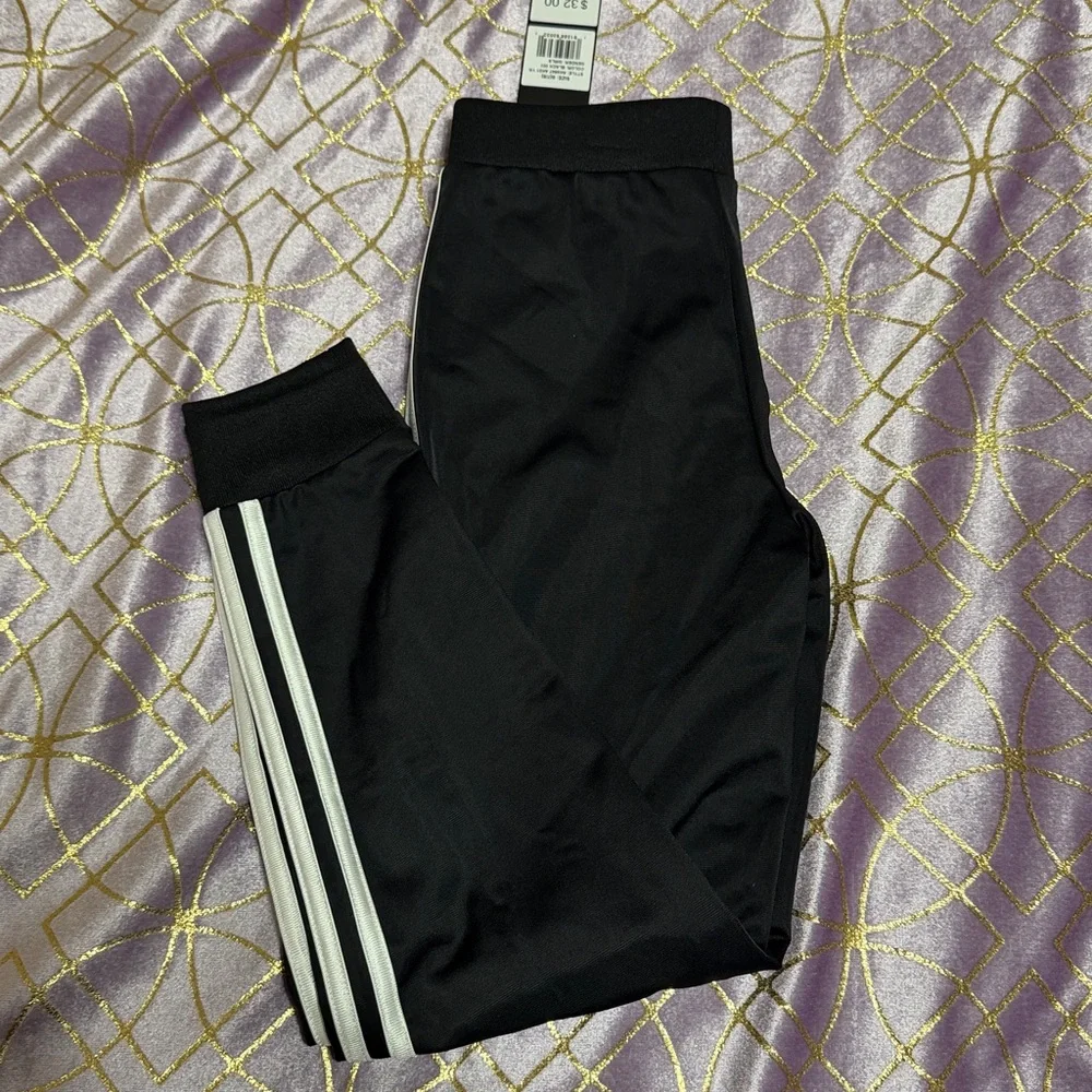 💥 LOWEST PRICE NWT (unless you bundle!)